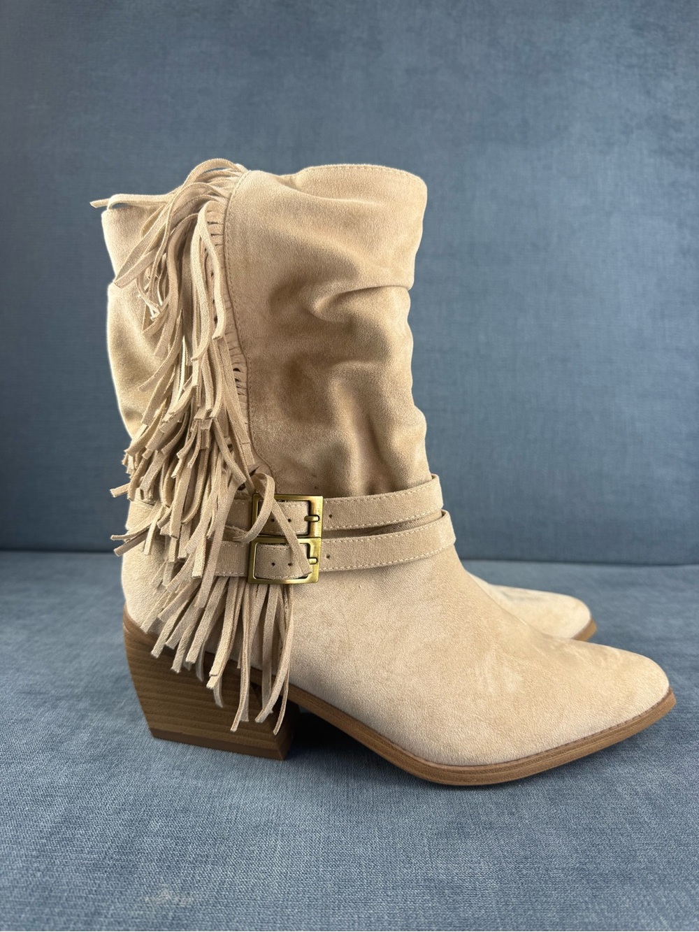 Madden NYC Womens Tan Faux Suede Buckle Fringe Pull On Boots SZ 11 New Western